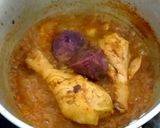 รูปขั้นตอนการทำที่ 3 ของ แกงมัสมั่นน่องไก่มันม่วง