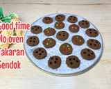 Foto langkah ke 6 dari resep Kue kering coklat wajan 4 bahan.