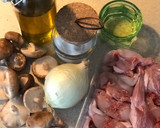 Foto del paso 1 de la receta: Conejo con setas