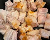 Hình bước làm 1 của món Thịt kho trứng miền quê