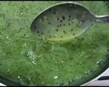 A picture of step 7 of Kiwi sauce.