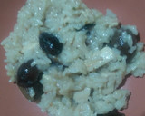 Foto del paso 1 de la receta: Arroz blanco con pechuga, aceitunado