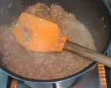 A picture of step 1 of Gajar Halwa.