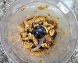 Foto del paso 2 de la receta: Bizcochitos rellenos de dátiles y nueces