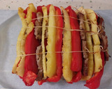 Foto del paso 7 de la receta: Filetes de cerdo con piña, pimientos y puré de patatas