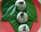 A picture of step 8 of Paan coconut ladoo.