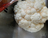 Foto del paso 2 de la receta: Coliflor asada con tahini al limón