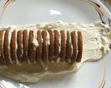 A picture of step 6 of Ginger biscuit log cake.