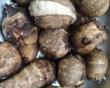 बेसन वाली अरबी की सब्जी (besan wali arbi ki sabzi recipe in Hindi) रेसिपी चरण 1 फोटो