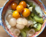Hình bước làm 1 của món 💚 Sữa Chua Trộn Trái Cây Tươi Theo Mùa