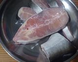 Foto langkah ke 1 dari resep Ikan patin asam pedas.