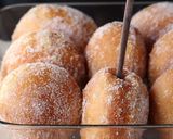 A picture of step 9 of Soft and Fluffy Jelly Donuts.