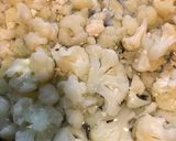 Foto del paso 3 de la receta: Sopa de coliflor y queso azul