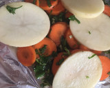 Foto del paso 3 de la receta: Filete de pescado empapelado 🐟 🥗