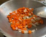 รูปขั้นตอนการทำที่ 2 ของ สปาเก็ตตี้หมูก้อนซอสมะเขือเทศ