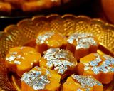 A picture of step 4 of Alphonso Mango sugar-free Peda.