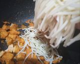 A picture of step 2 of Crispy tikka spaghetti Chicken roll.