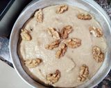 A picture of step 6 of Banana walnut cake.