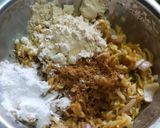 व्हेजी मॅगी कटलेट (veggie Maggie cutlet recipe in marathi) रेसिपी स्टेप 3 फोटो 