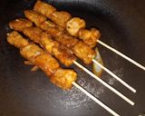Foto langkah ke 6 dari resep Sate Tempe Lada Hitam.
