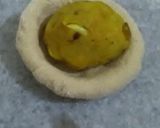 A picture of step 6 of Aalu paratha.