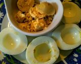 Foto del paso 2 de la receta: HUEVOS Rellenos al Pesto...!