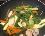 A picture of step 5 of Tuna stir fry.