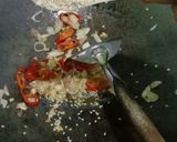 Foto langkah ke 3 dari resep Tumis Tahu caisin wijen.