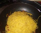 A picture of step 4 of Fried Spaghetti.