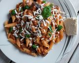Une image de l'étape 10 de Pasta alla Norma et ricotta salata (ricotta salée).