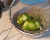 A picture of step 2 of Crispy bacon and avocado sandwich.