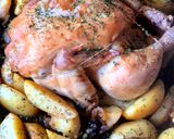 Une image de l'étape 3 de Poulet entier rôti et ses pommes de terre dorés.