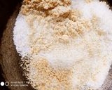 A picture of step 1 of Rose Suji Halwa.