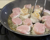Foto del paso 1 de la receta: Solomillo de cerdo al ajillo
