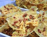 Foto langkah ke 6 dari resep Rempeyek Kacang Renyah Tahan Lama.
