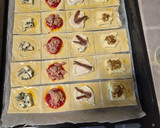 Foto del paso 3 de la receta: Canapés de aperitivo