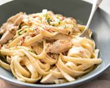 صورة لخطوة 5 من وصفة تشيكن الفريدو Chicken Alfredo pasta