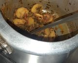 हरे प्याज़ और आलू की सब्जी (hare pyaz aur aloo ki sabzi recipe in Hindi) रेसिपी चरण 6 फोटो