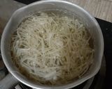 Foto langkah ke 1 dari resep Sup enoki asam manis.