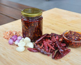 Foto langkah ke 7 dari resep Resep Chili Oil Ala Chinese Resto, Cocok Untuk Dim Sum & Gorengan.