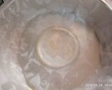 A picture of step 3 of Ruafza rose chocolate cake.