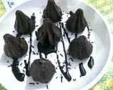 A picture of step 3 of Choco Lava Modak.