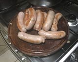 Foto del paso 1 de la receta: Chorizo a la pomarola con puré