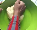 Foto langkah ke 3 dari resep Roti Maryam Berserat.
