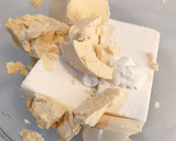 Foto del paso 1 de la receta: Bombones de queso y tofu