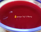 صورة لخطوة 3 من وصفة كاسات المهلبيه بجيلى الفراوله