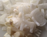Foto del paso 2 de la receta: Hígado de ternasco en medio escabeche