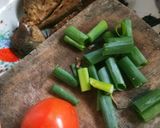 Foto langkah ke 2 dari resep Ikan pedas masak cabe ijo.