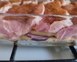 Mustáros karaj krumpliágyon recept fázis 3 fotója