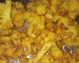 A picture of step 3 of Cauliflower fry.